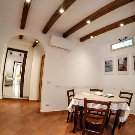 Loft The Balcony In Sorrento Centre Apartment Екстериор снимка