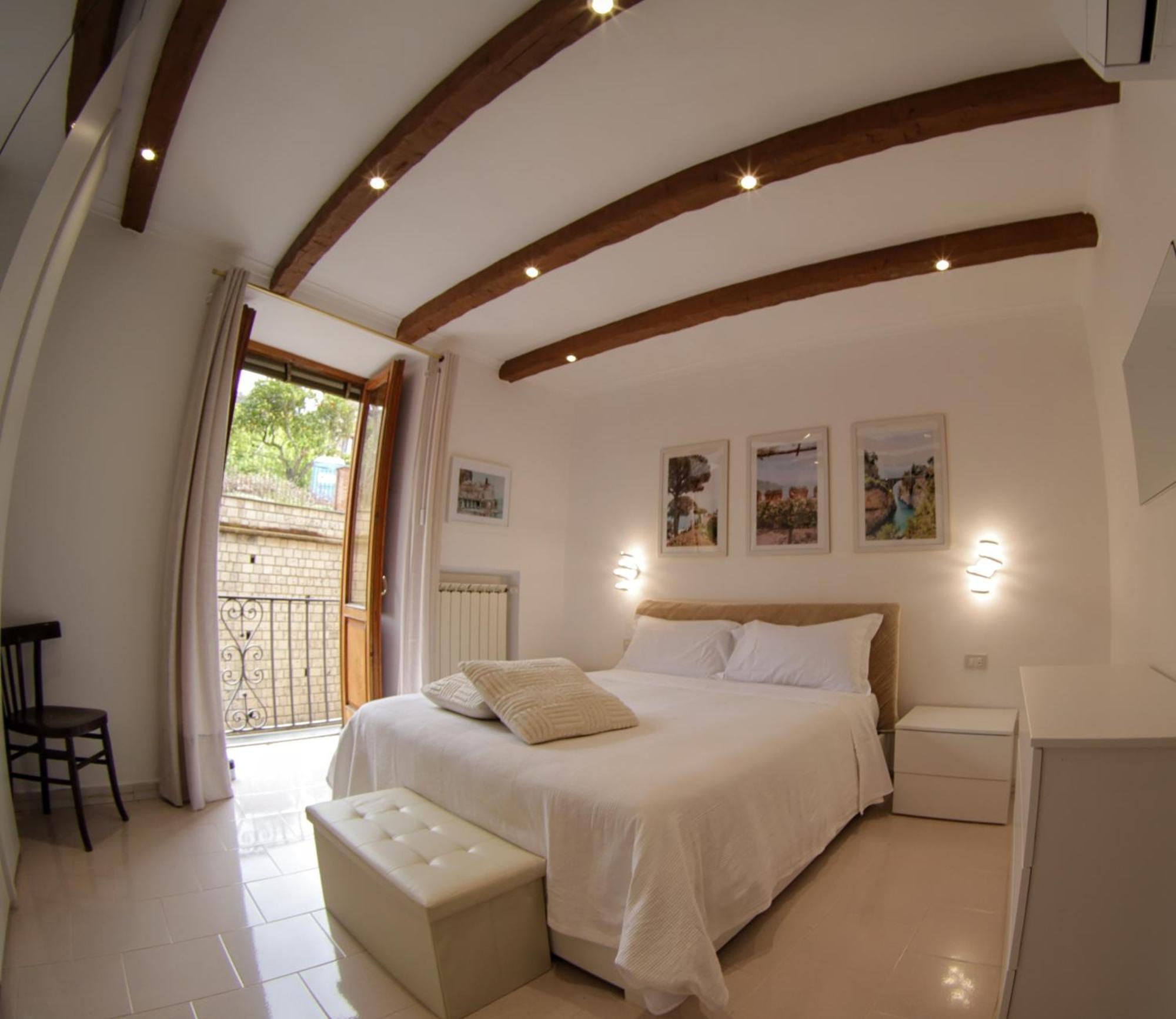 Loft The Balcony In Sorrento Centre Apartment Екстериор снимка